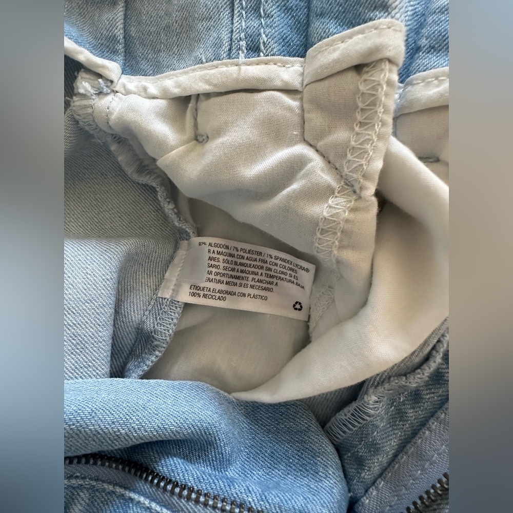 Light Blue High-Waisted Pants with Belt - Picture 7 of 7
